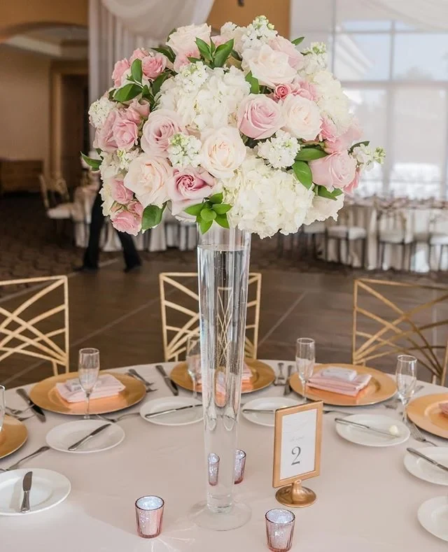 Glass V Vase - Tall (60cm)
