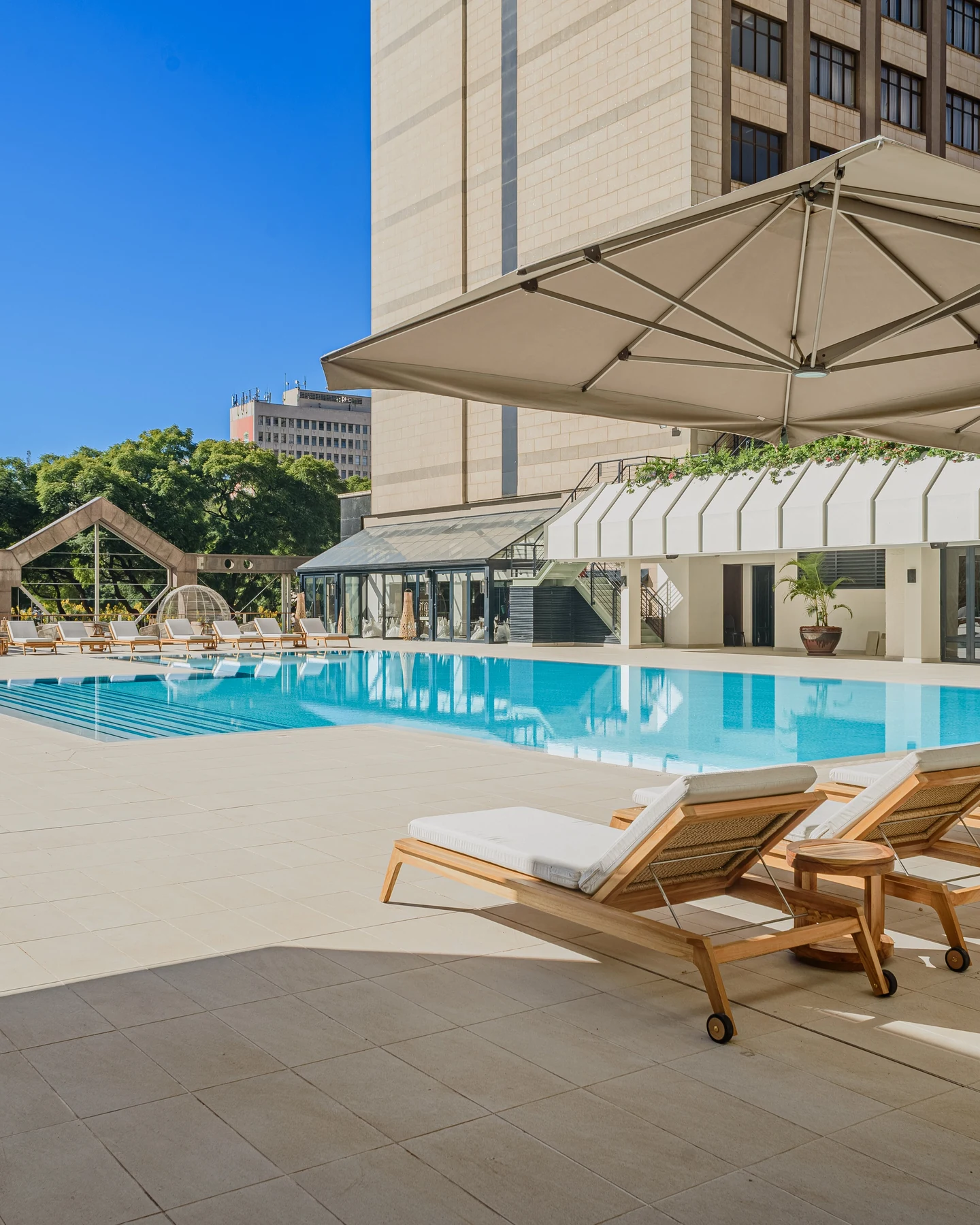 hyatt Hotel — photograph 2
