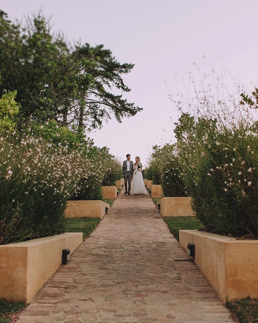 L'Avenir Wedding Venue — photograph 1