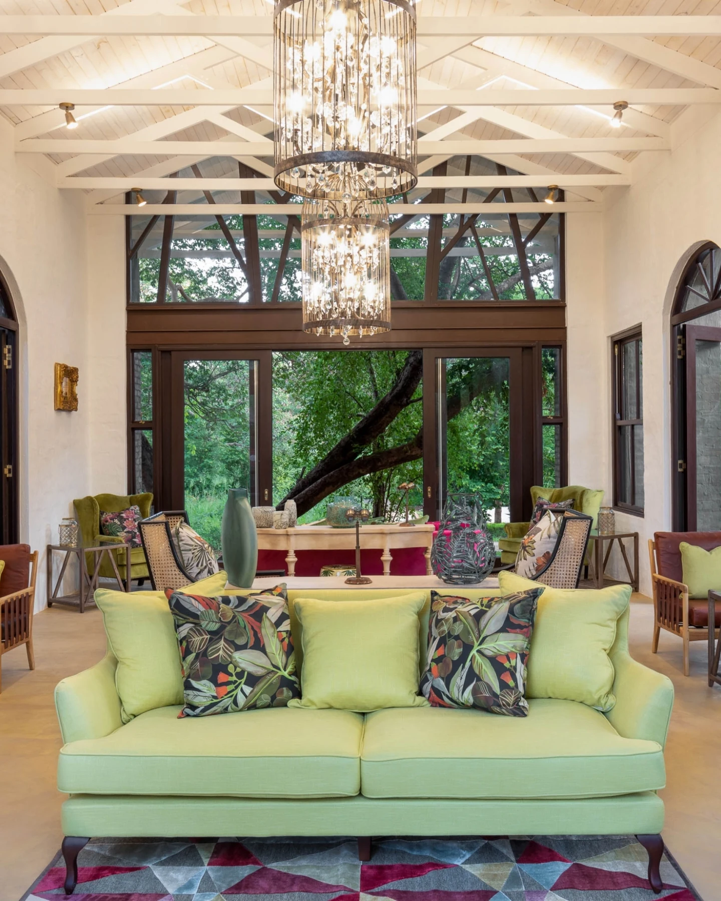 Mbano Manor Hotel — photograph 2