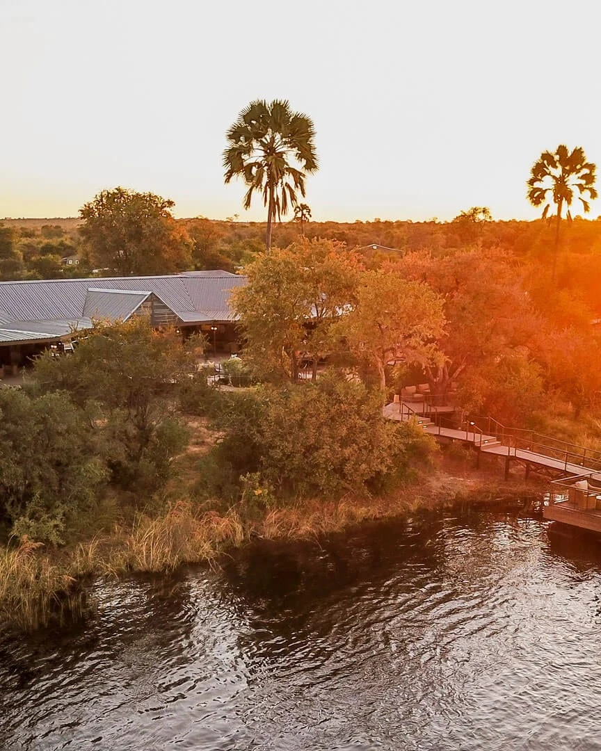 Old Drift Lodge — photograph 1